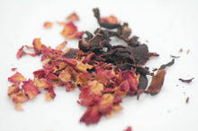 Load image into Gallery viewer, Tea  Herbal Blends